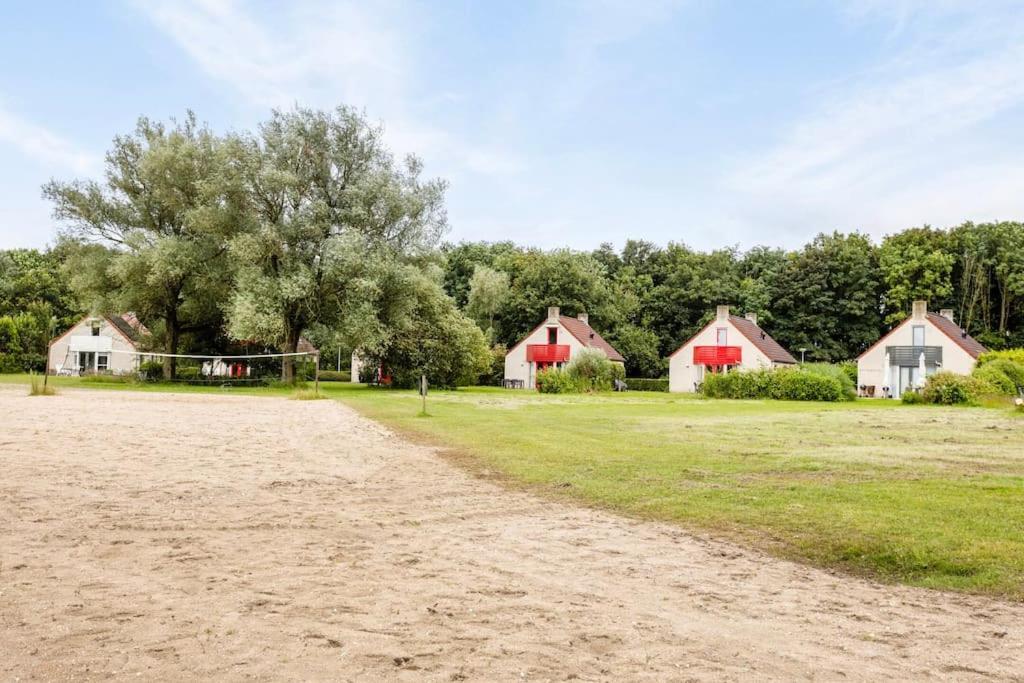Vakantiehuis Aan Het Water -Incl Laadpaal- Ewijk Dış mekan fotoğraf